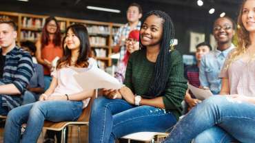 INTERNATIONAL STUDENT LIFE IN CANADA.