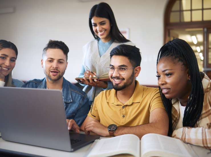 WHAT COUNTS AS ELIGIBLE WORK EXPERIENCE FOR IMMIGRATION THROUGH EXPRESS ENTRY?